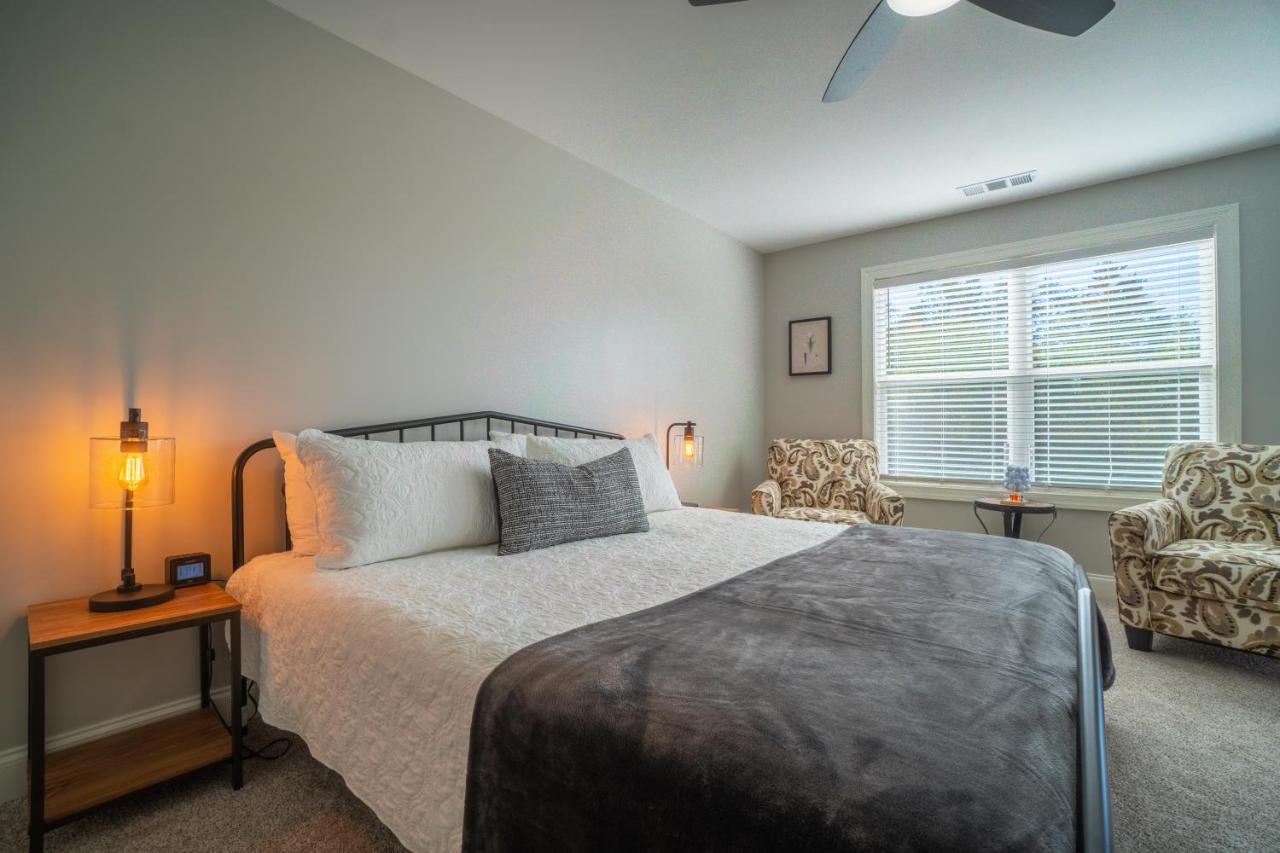 Par-Tee Haus I- Game Room & Hot Tub-Walk To Helen Esterno foto